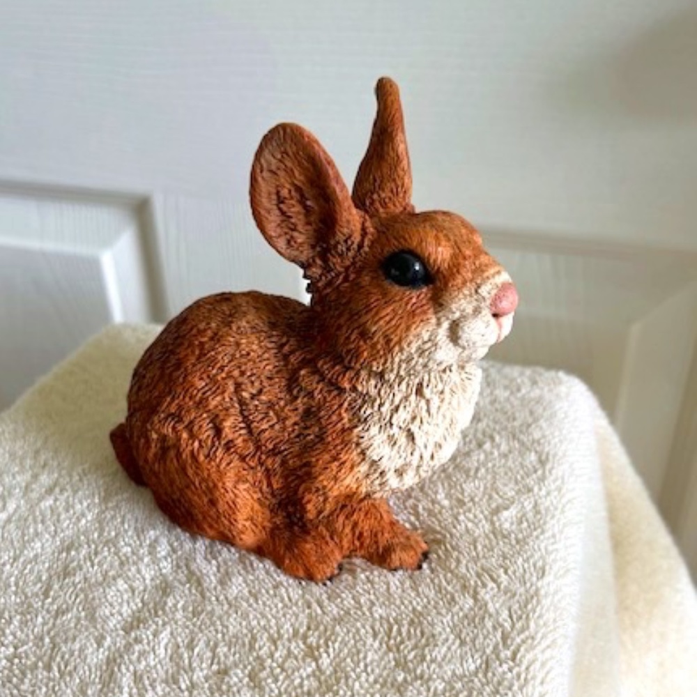 Vintage Castagna Bunny